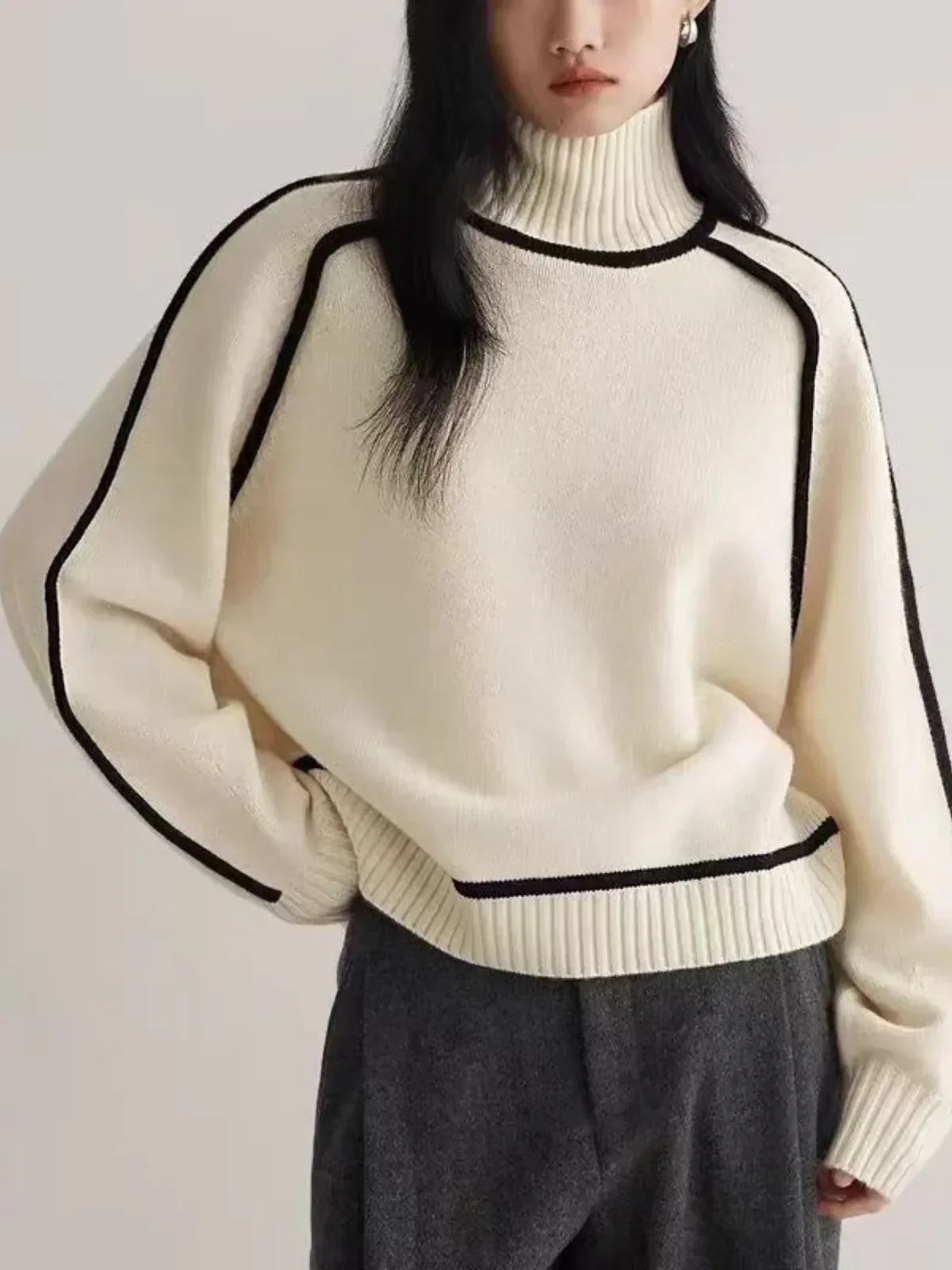 Frederique | Elegant Turtleneck sweater
