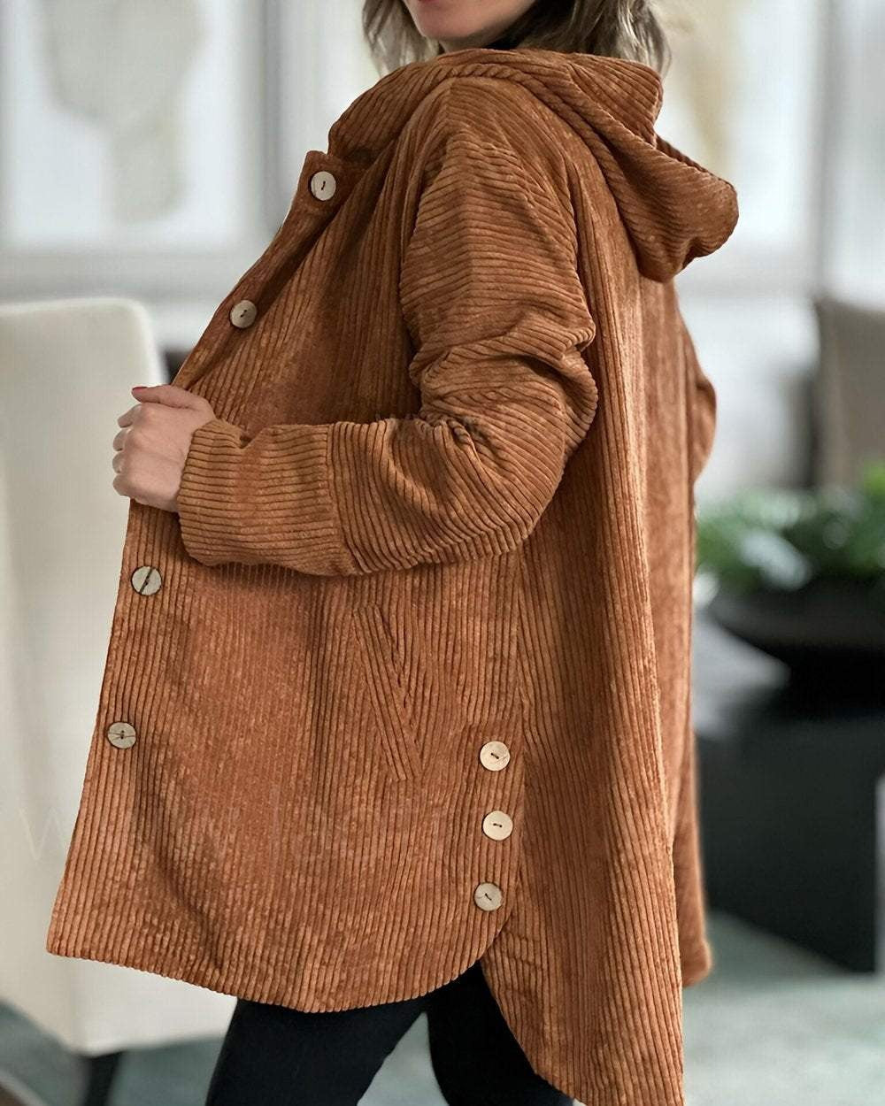 Helga | Cozy velvet jacket with hood