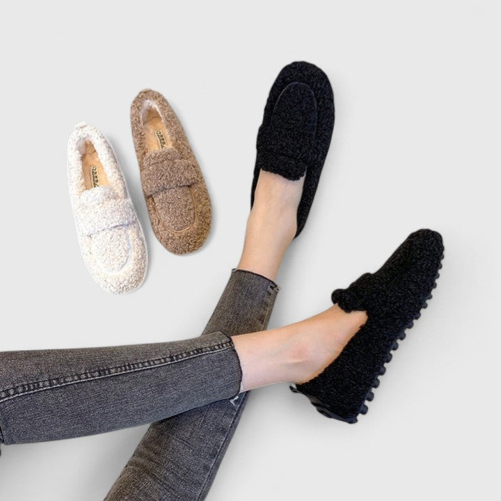 Eve | Warm Slippers with Elegant Design