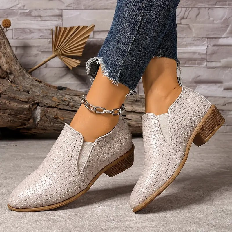 Gudrun | Stylish Casual Shoes