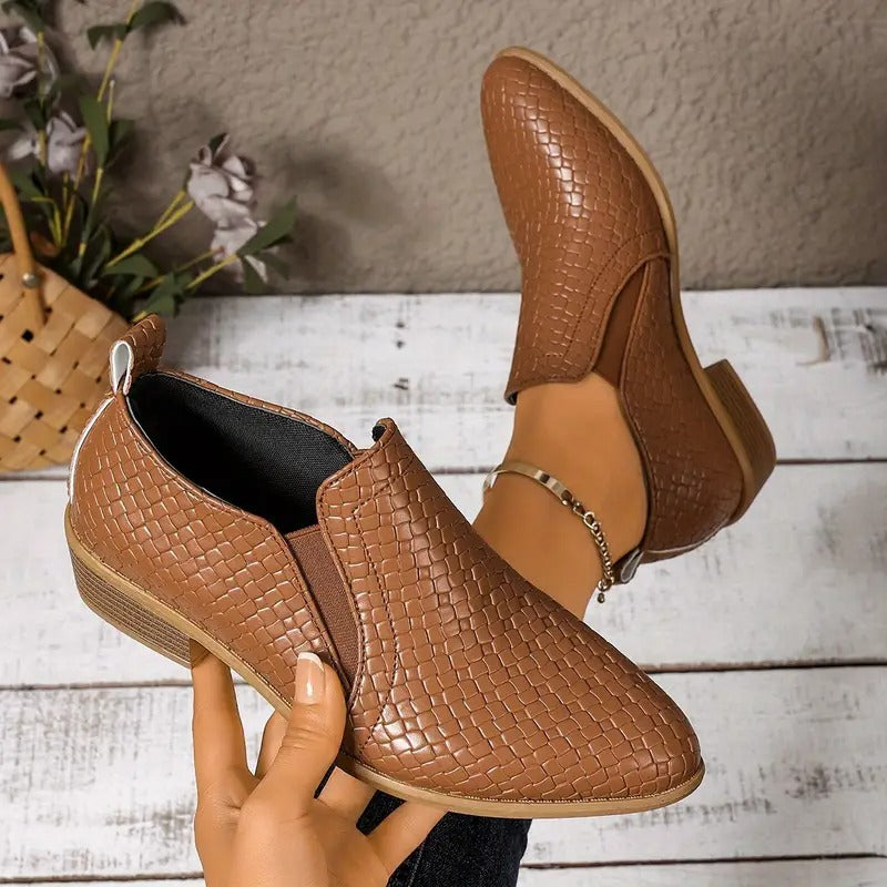 Gudrun | Stylish Casual Shoes