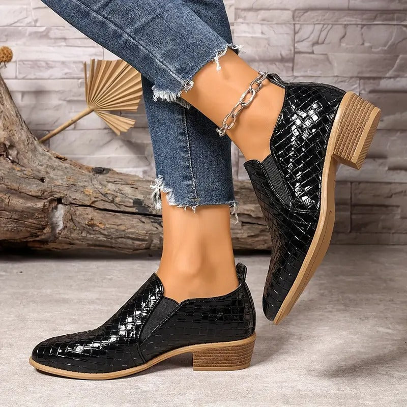 Gudrun | Stylish Casual Shoes