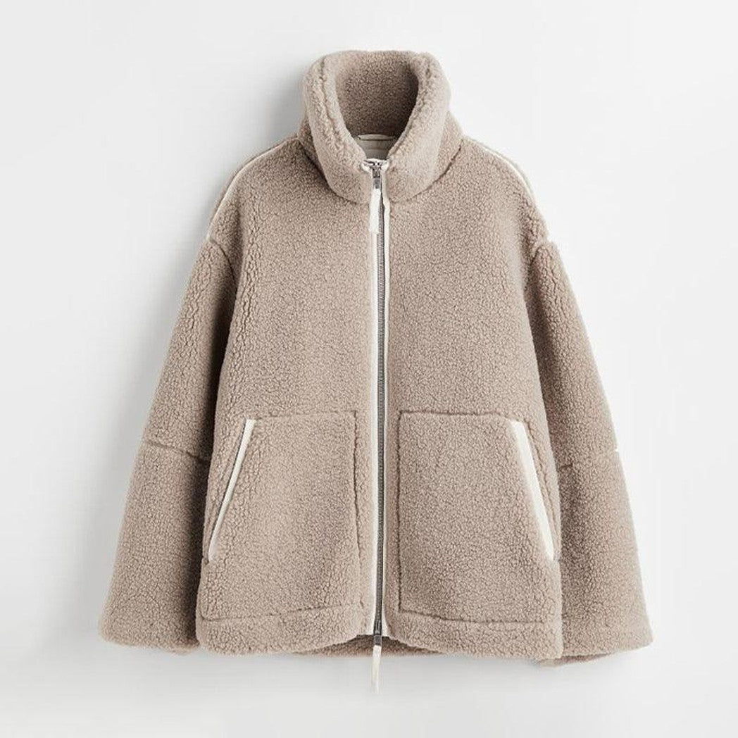 Sigrid – The fleece jacket where warmth meets elegance